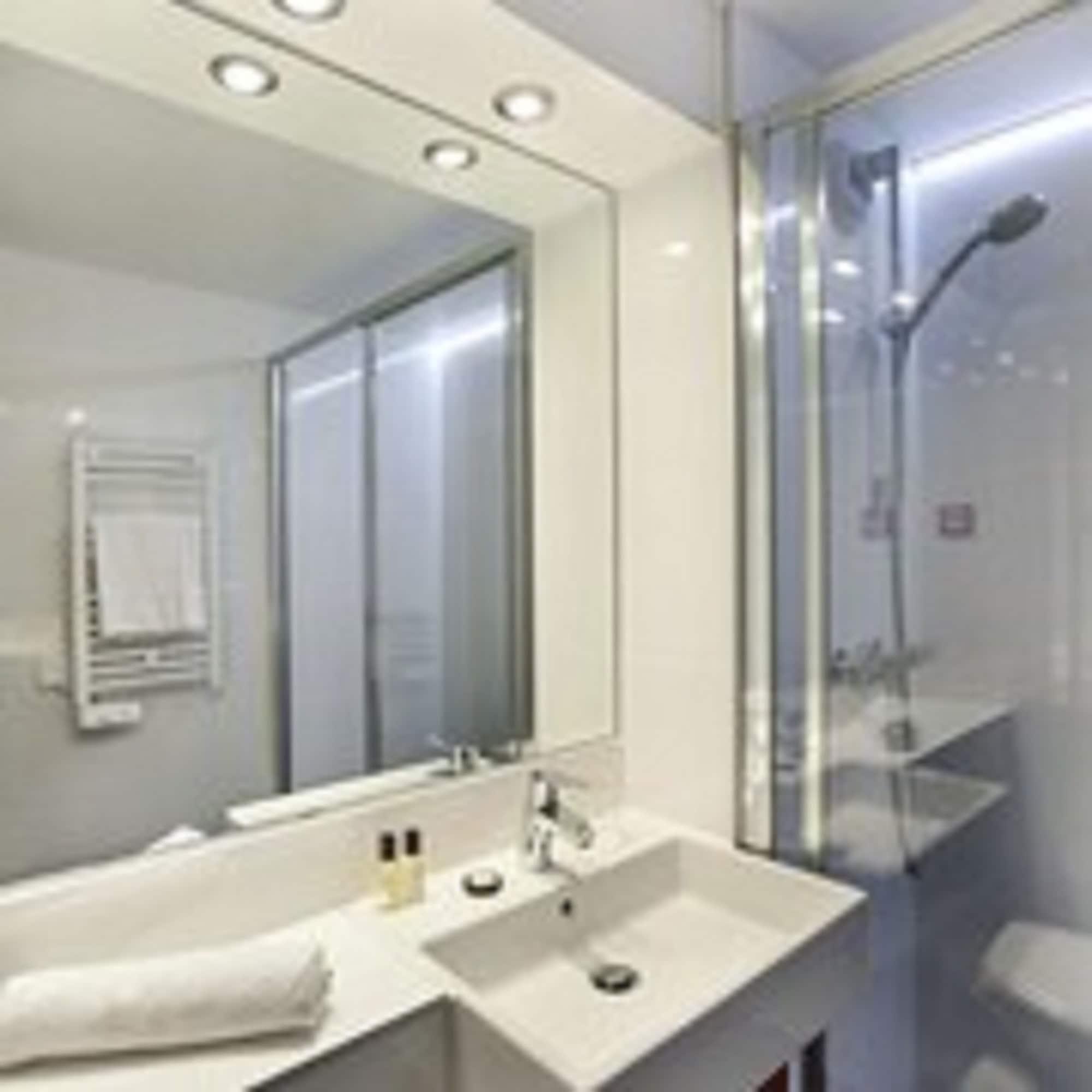 נאנטר Hotel L'Amandier מראה חיצוני תמונה