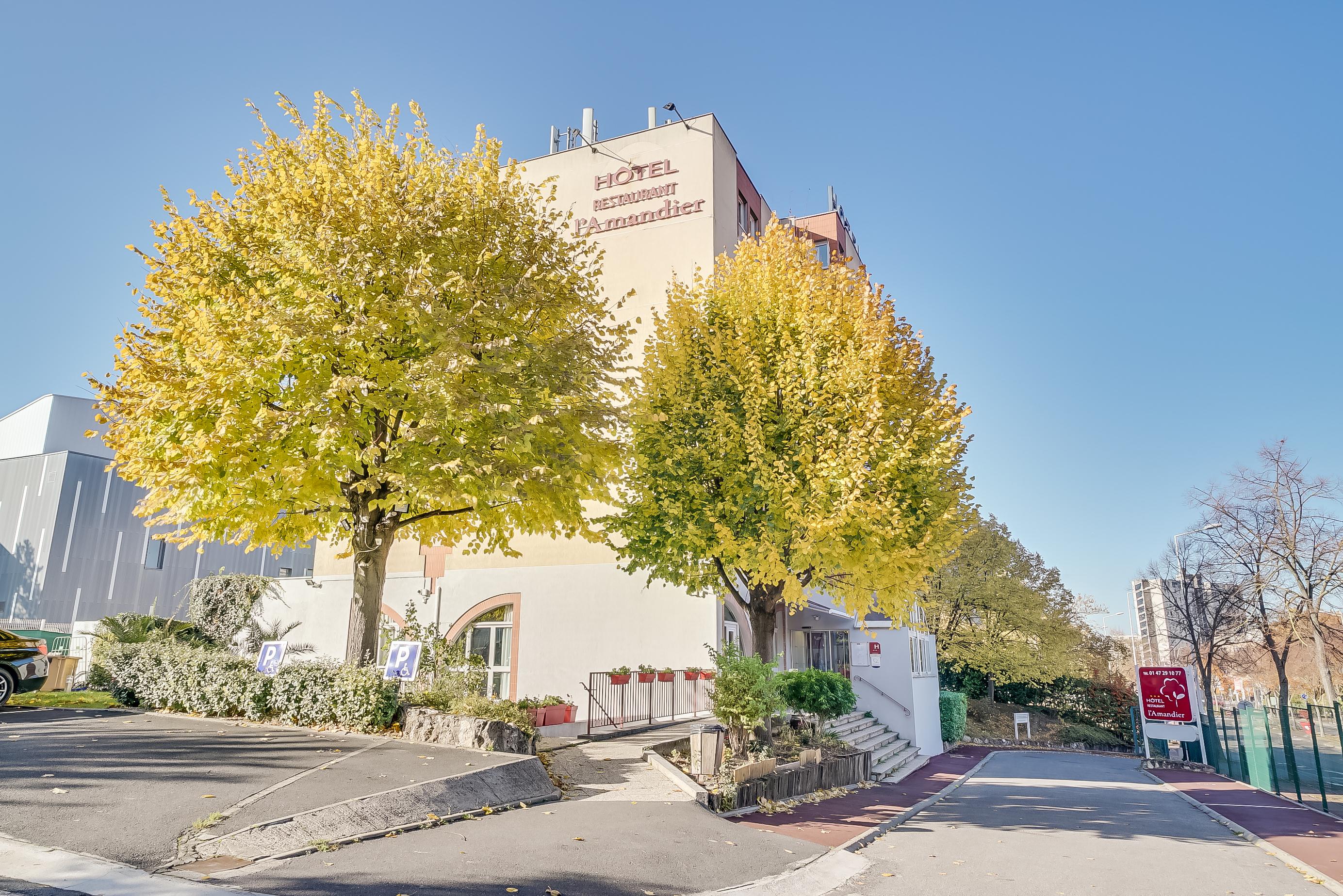 נאנטר Hotel L'Amandier מראה חיצוני תמונה