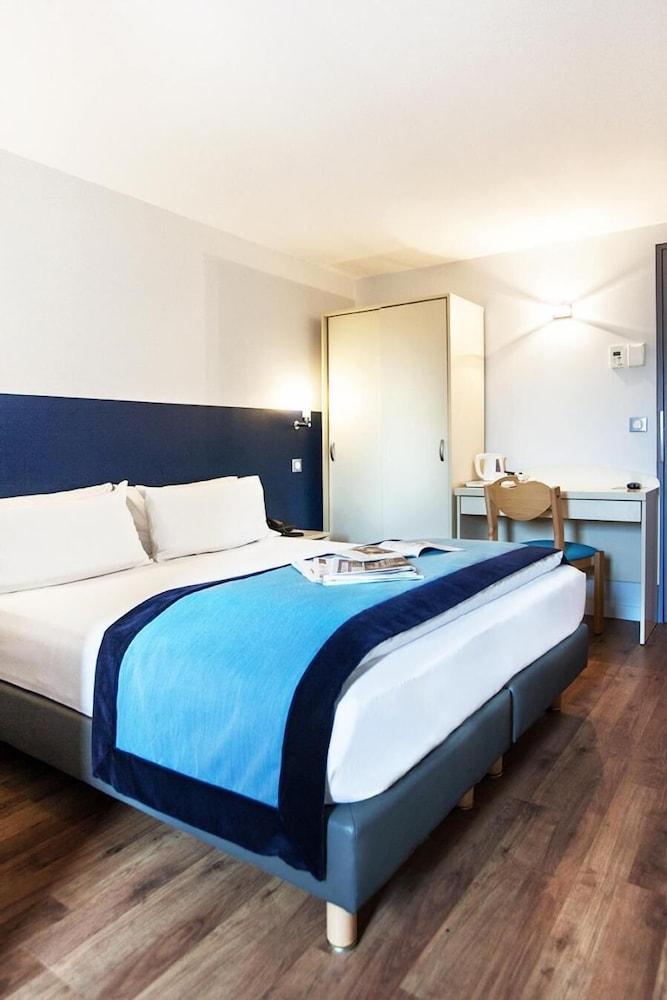 נאנטר Hotel L'Amandier מראה חיצוני תמונה