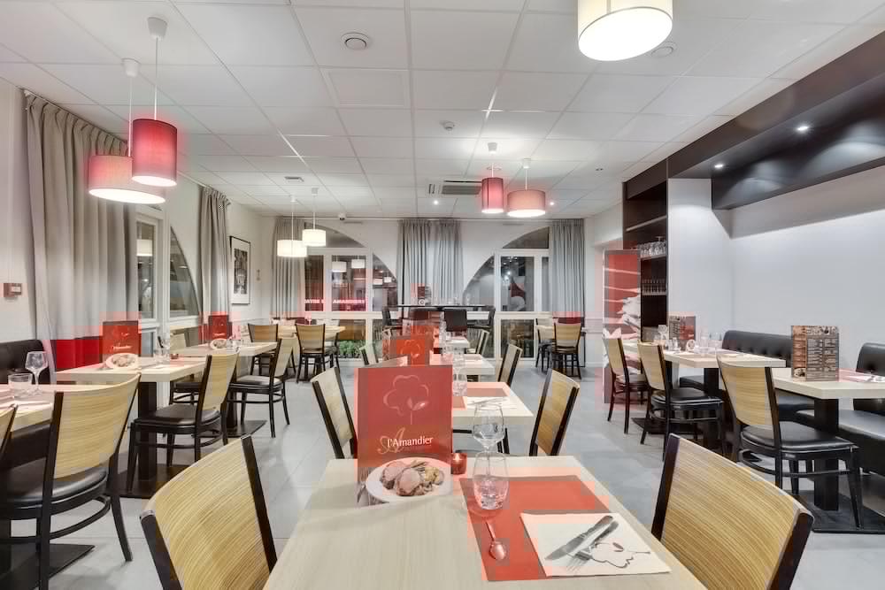 נאנטר Hotel L'Amandier מראה חיצוני תמונה