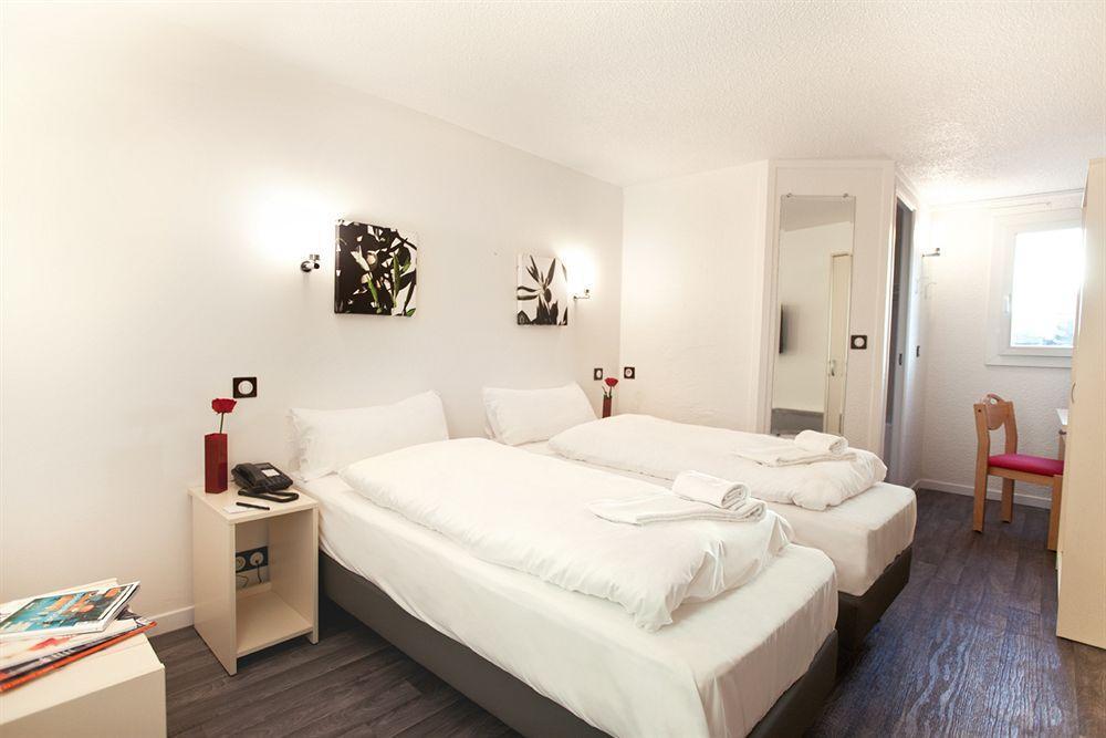 נאנטר Hotel L'Amandier מראה חיצוני תמונה